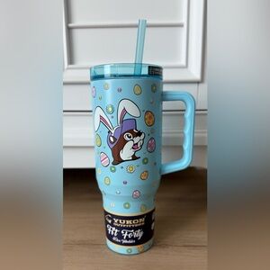 Buc-ee’s Easter Tumbler🩵